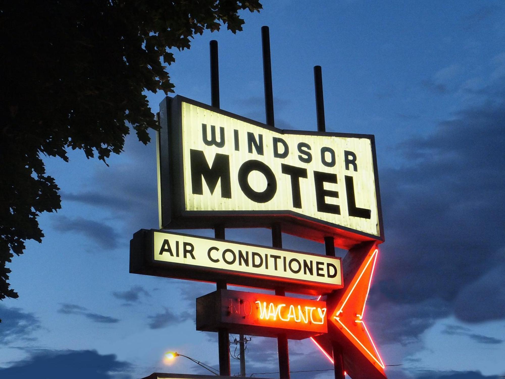 Windsor Motel Лейк Джордж Екстериор снимка